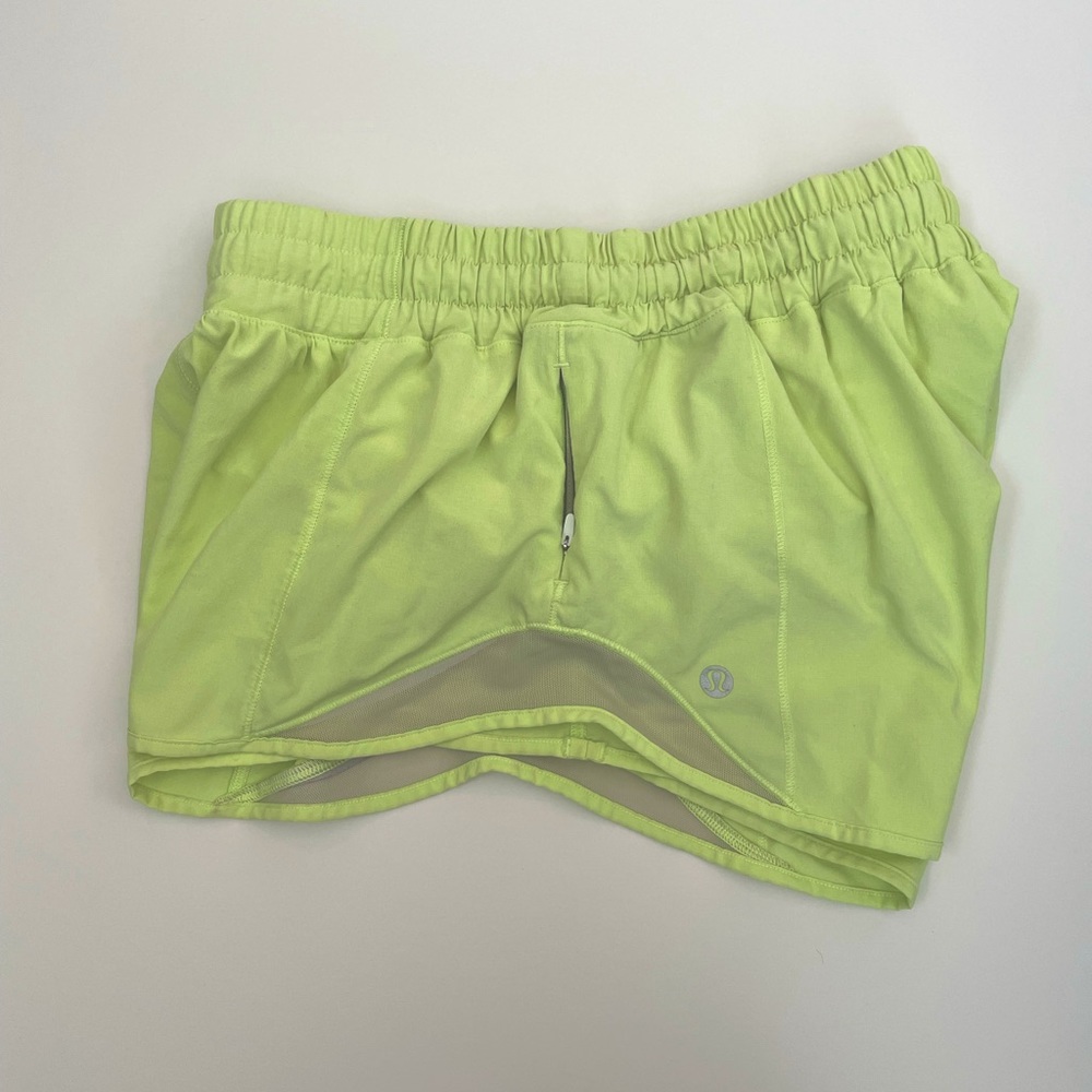 Lululemon Hotty Hot Low Rise Shorts